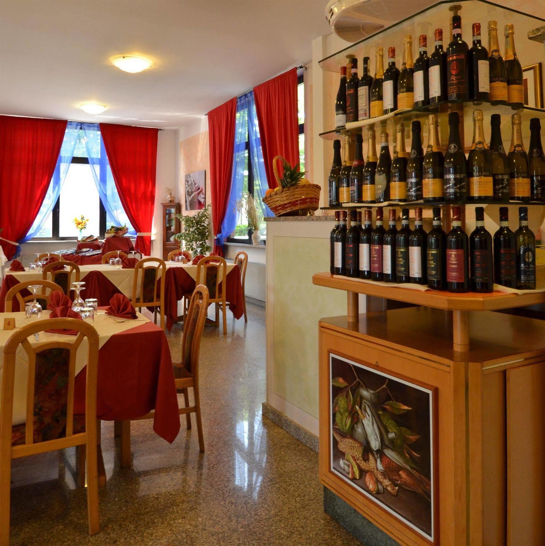 Rio Hotel Rivalta di Torino Esterno foto